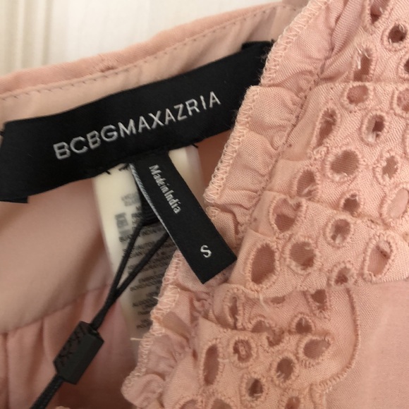 NWT. BCBG Maxazria. Eyelet tank. Size s. Bare pink. - Picture 6 of 6